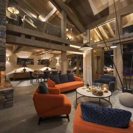 Apartment Beyond The Ordinary: Alpine Chalet Living In *