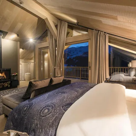 Beyond The Ordinary: Alpine Chalet Living In 아파트 *